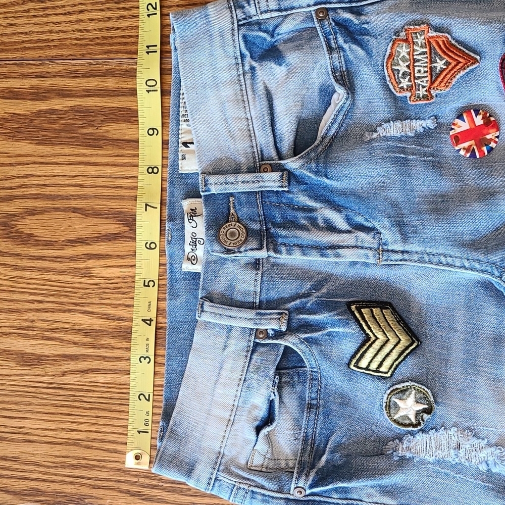 Indigo Rein Forever Jeans - Patches - Size 1 - Picture 5 of 9